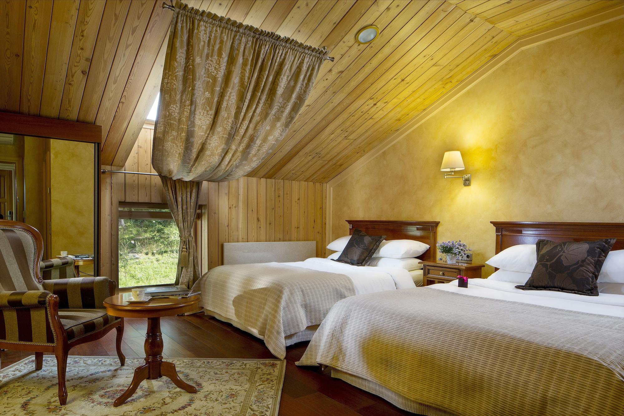 Esperanza Lake Resort Kozelkiskes エクステリア 写真