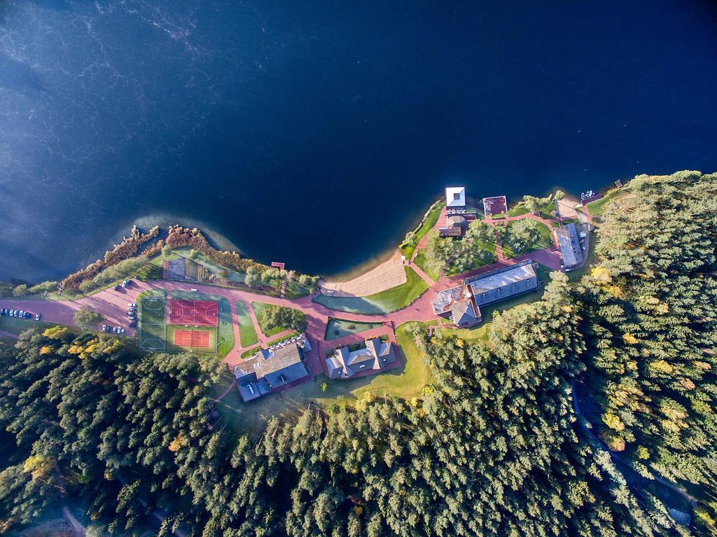 Esperanza Lake Resort Kozelkiskes エクステリア 写真