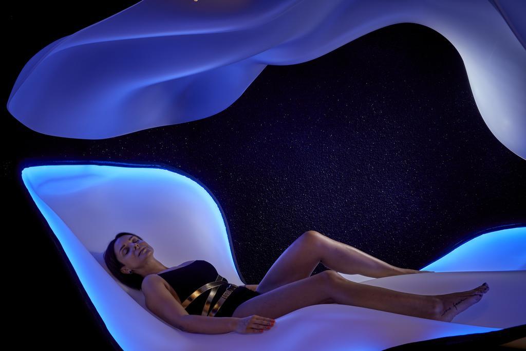 Esperanza Lake Resort Kozelkiskes エクステリア 写真